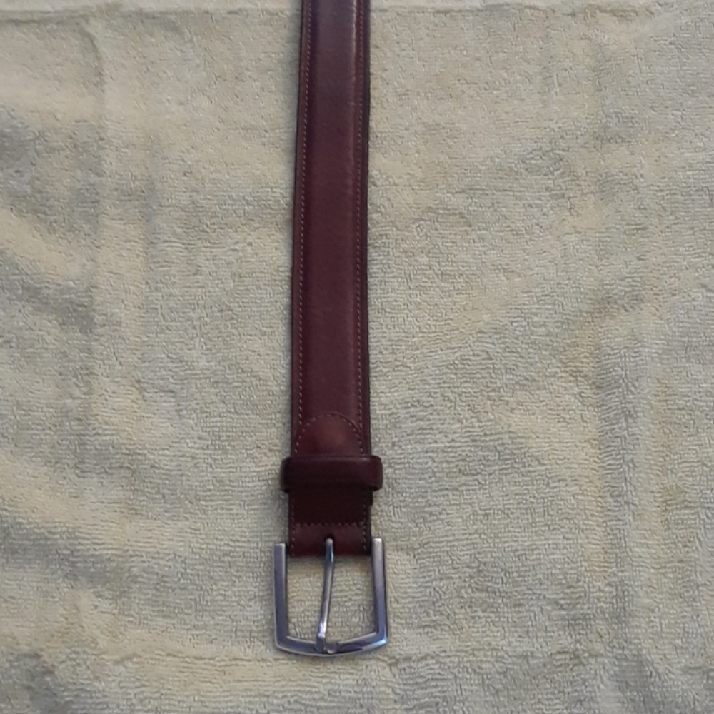Hundred percent leather belts made in Spain